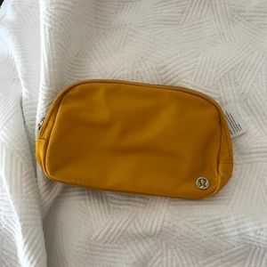BRAND NEW Lululemon Belt Bag: Burnt Caramel